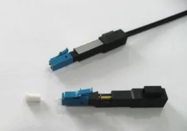 LC/UPC Fiber Optic Hızlı Bağlantısı FTTH FTTX Kurulumları için Mükemmel