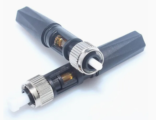 CATV FTTH için Konforlu Tek Modlu Fiber Optic FC/UPC Hızlı Bağlantısı