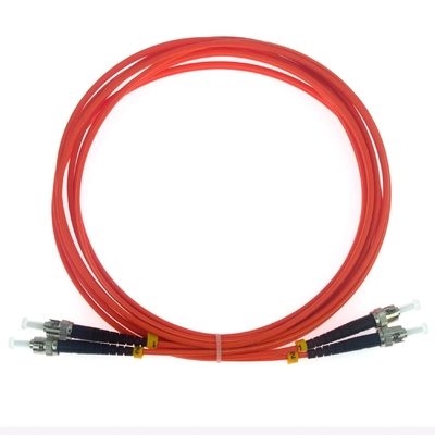 SC/LC/ST/FC Fiber Optic Patch Cord 100N Çekim Gücü PVC/LSZH