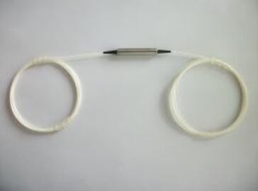 Yüksek Güçlü Polarizasyona Duyarsız Optik İzolatör