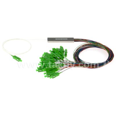 PLC Ayırıcı 0.9mm renkli çıkışlar Mini Çelik Boru SC APC/UPC Veri Merkezi Telekomünikasyon FTTX için Fiber Optik