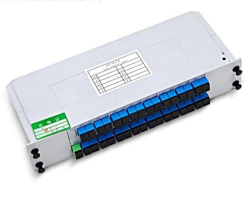 Fiber Optic PLC Splitter LGX Tek modlu G657A SC Veri Merkezi Telekom FTTx için APC/UPC