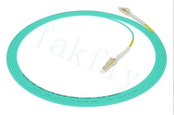 Güvenilir ağ için yüksek yoğunluklu bağlantı ve düşük ekleme kaybı olan LC-LC Fiber Optic Patch Cord