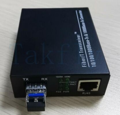 10/100/1000M Otomatik müzakere medya dönüştürücü, Düşük sıcaklık artışı çipi, soğutma fanı yok, Güvenilir fiber Ethernet dönüştürme