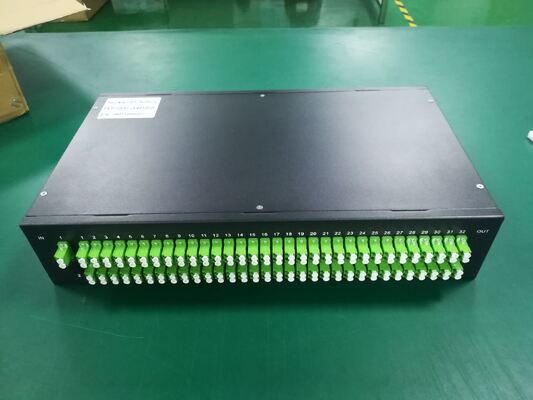 1×128 Yüksek Port Sayımı PLC Splitter Rack Mount Patch Panel Ultra Yüksek yoğunluklu FTTX Dağıtım