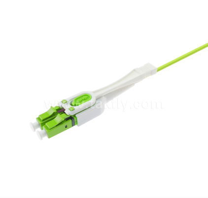 MPO/MTP'den LC Uniboot Breakout Patch Cord'e OM5 Multimode, 1×24, Yüksek yoğunluklu Veri Merkezi ve 40G/100G/400G Uygulamaları için Uzay tasarrufu yapan Uniboot LC Bağlantıları