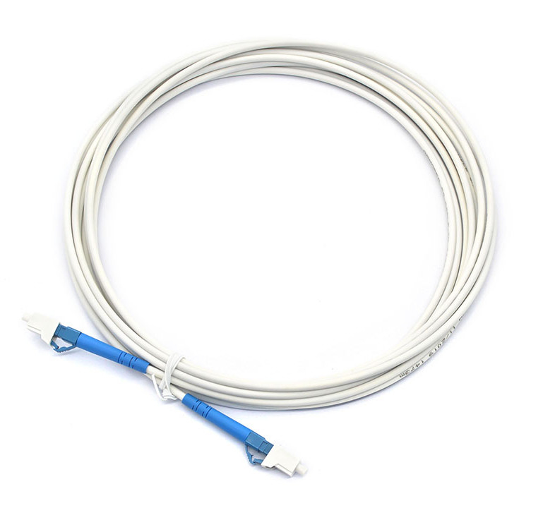 Düşük Giriş Kaybı LC Patch Cord Fiber Kablo Duplex Simplex Beyaz Renk Ceket Mavi bağlantı