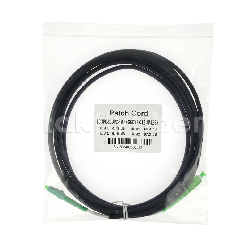 Telecom Grade CPR Dca Sertifikalı 4.5mm Çift Kalkanlı Fiber Optic Patchcord SM G657AB3 LSZH Siyah Ceket SCAPC'den LCAPC'ye