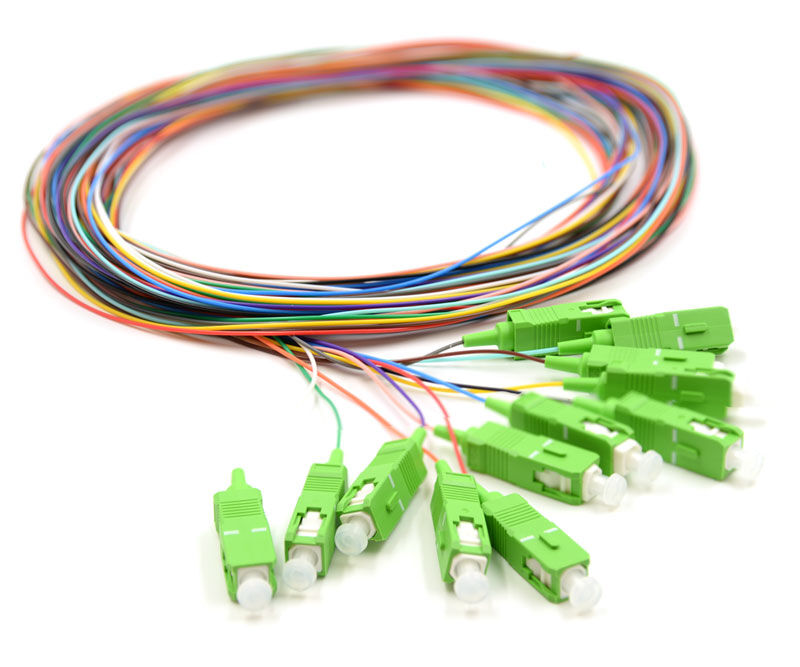 SC/APC 12 Renkli Fiber Optic Pigtail Set ¢ kolay tanımlama için renk kodlu, bir ucunda bağlantılı, bir ucunda çıplak fiber, sonlandırma kutuları, splicing ve ekipman bağlantısı için