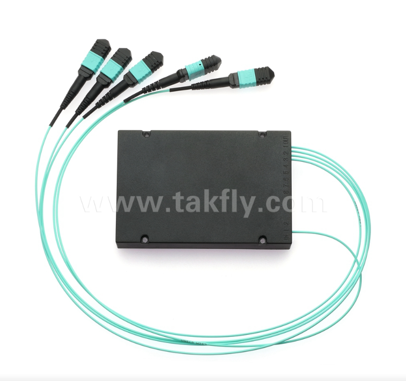 1×4 MPO/MTP OM3 PLC Splitter ¢ Veri Merkezleri için Yüksek Nitelikli Çoklu Fiber Splitter
