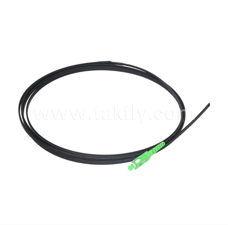 SC/APC FTTH Dış Mekan Düz Damla Pigtail – Simplex, Önceden Bağlantılı, Hızlı Saha Dağıtımı İçin Titreşim Önleyici Tasarım